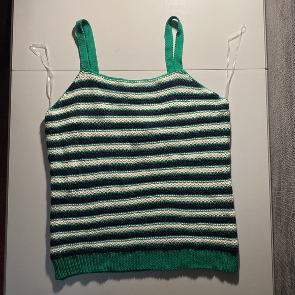 NWT - It’s Our Time - Sweater Tank Top - Size Large - Picture 4 of 8